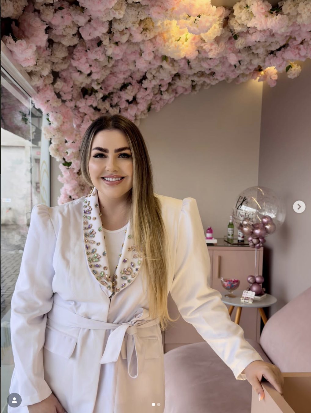 Dra. Helen Zamprogna na recepção da HZ Clinic